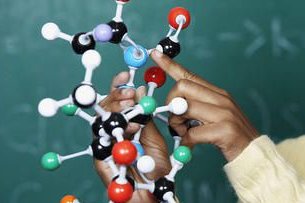 子宫纵隔生育困难可以在漳州市做三代试管吗？子宫有问题做试管的成功率高吗？